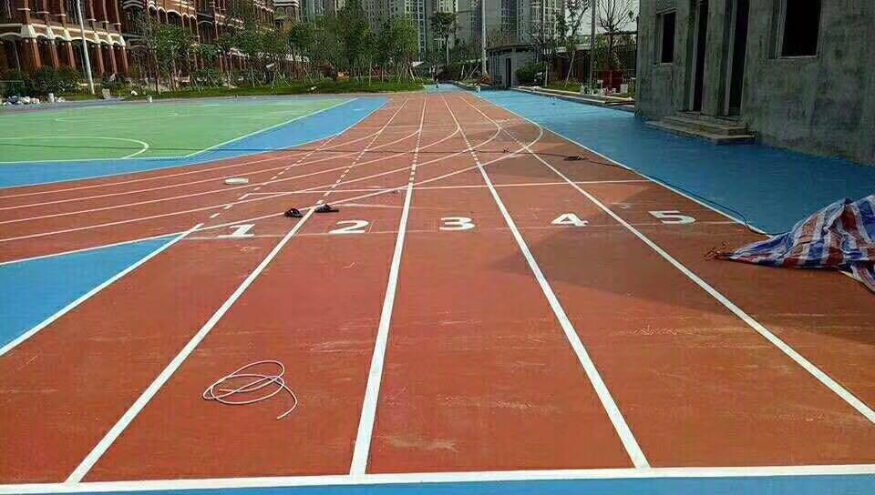 田徑運(yùn)動(dòng)跑道