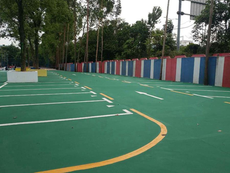 丙烯酸籃球場應(yīng)如何維護(hù)？丙烯酸籃球場維護(hù)應(yīng)怎么做？