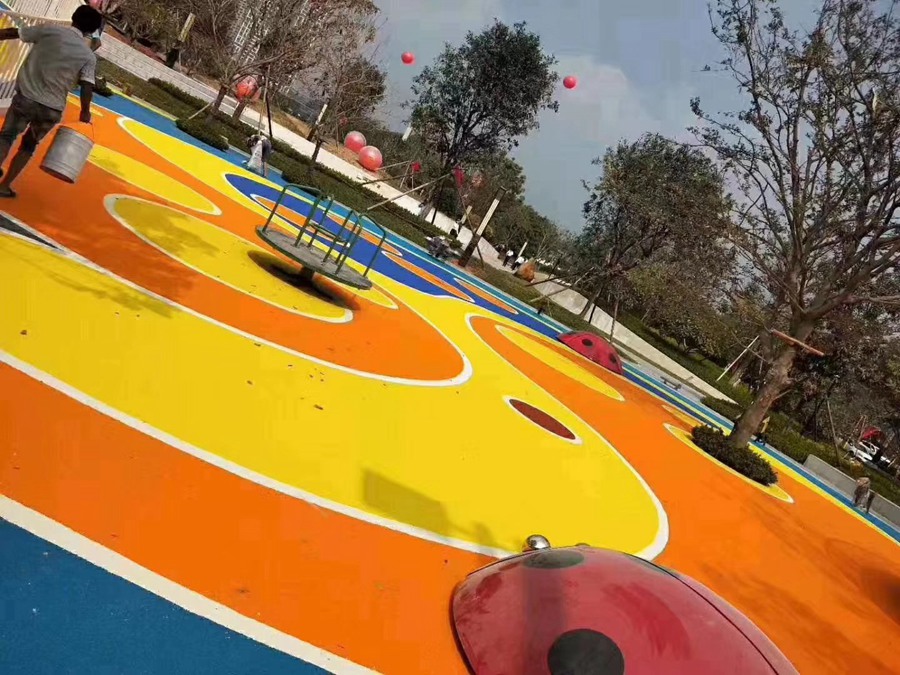 兒童安全塑膠跑道 兒童安全塑膠跑道